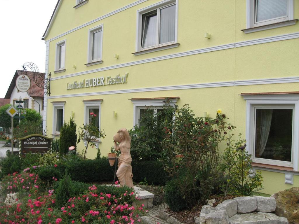 Landhotel Gasthof Huber Merching Esterno foto