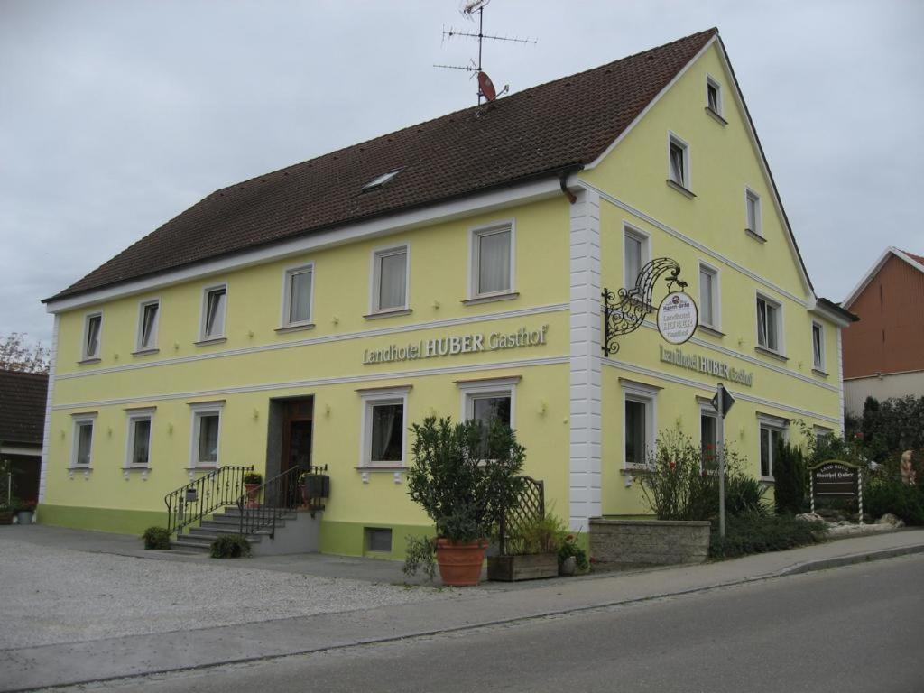 Landhotel Gasthof Huber Merching Esterno foto