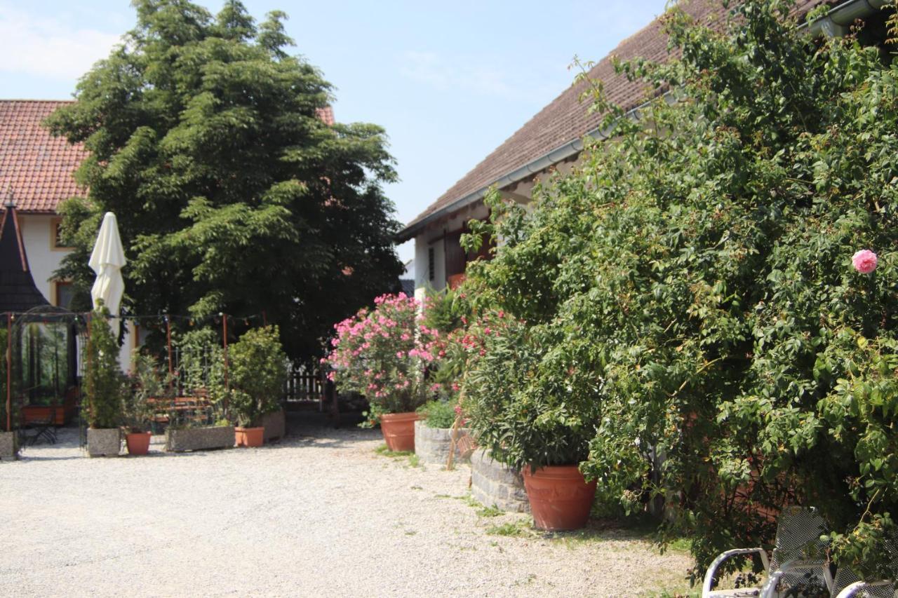 Landhotel Gasthof Huber Merching Esterno foto