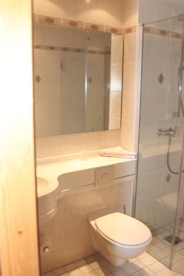 Landhotel Gasthof Huber Merching Esterno foto