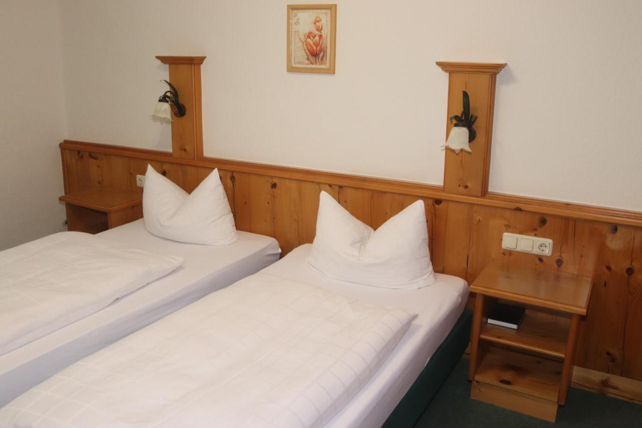 Landhotel Gasthof Huber Merching Esterno foto